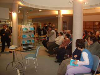 STA65518 - A Halis-év-könyv bemutatójának hallgatósága.JPG STA65518 - A Halis-év-könyv bemutatójának hallgatósága.JPG